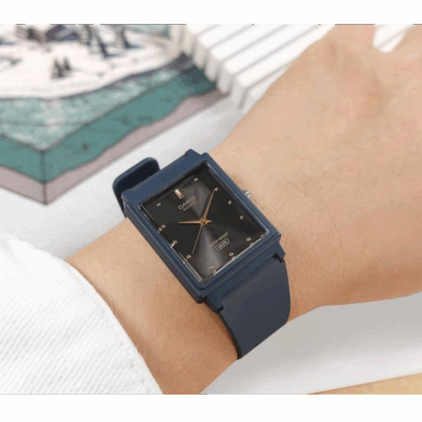 alt="relógio de pulso casio digital MQ-38UC-2A1DF"